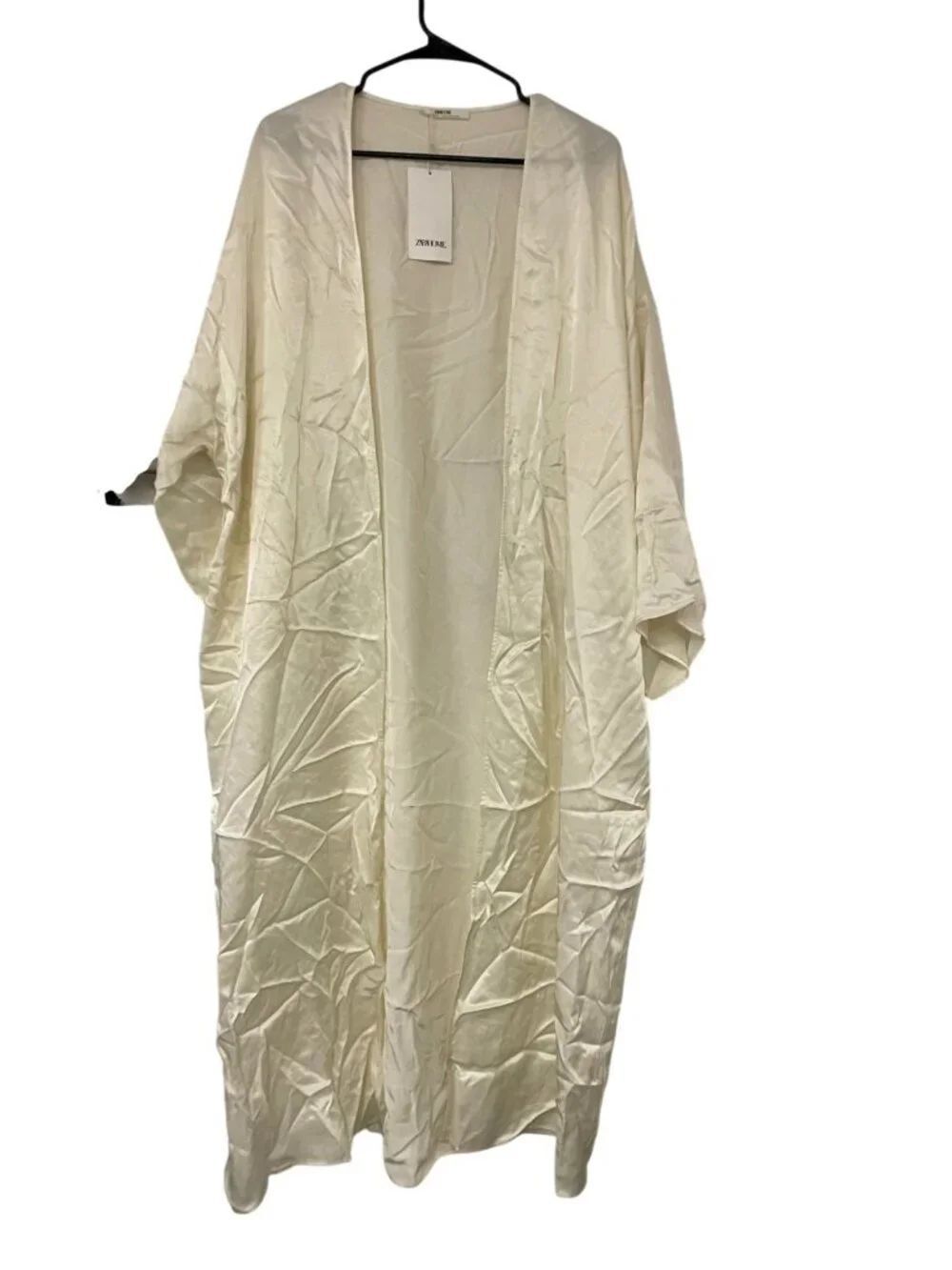 Zara Home Womens Kimono Robe M L Ivory Satin Open Front Relaxed 8190/434 NWT